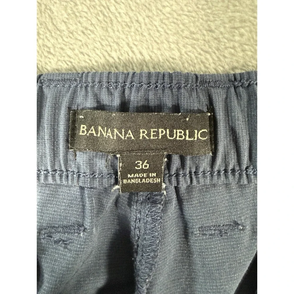 Banana Republic Shorts Mens 36 Blue Flat Front Chino Casual